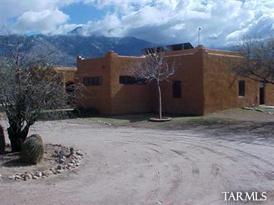 5326 East Edwin Road Tucson, AZ 85739 - Photo 2 of 8 Gallery Image 2