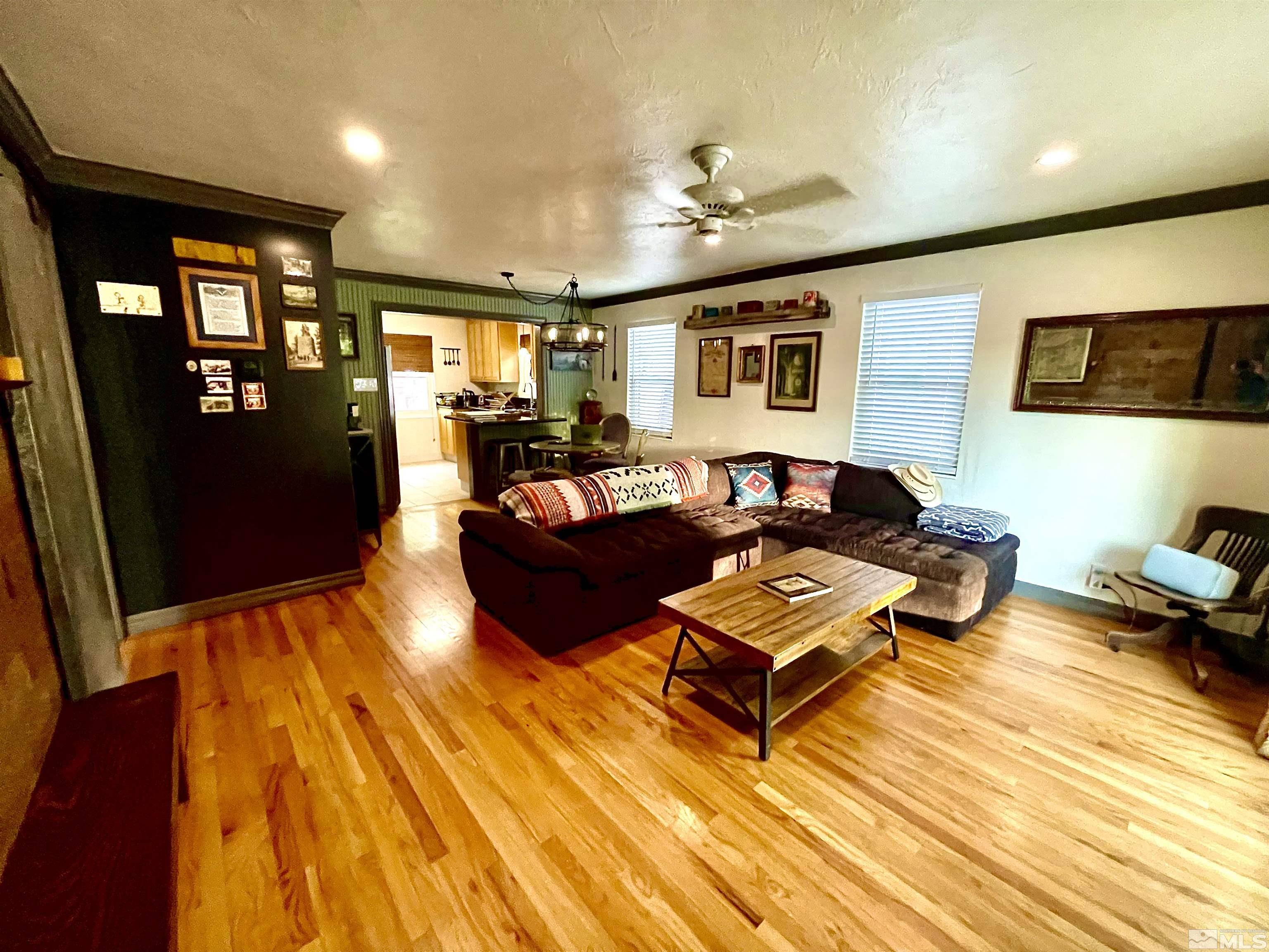 758 Hunter Lake Drive Reno, NV 89509 - Photo 2 of 20 Photo 2