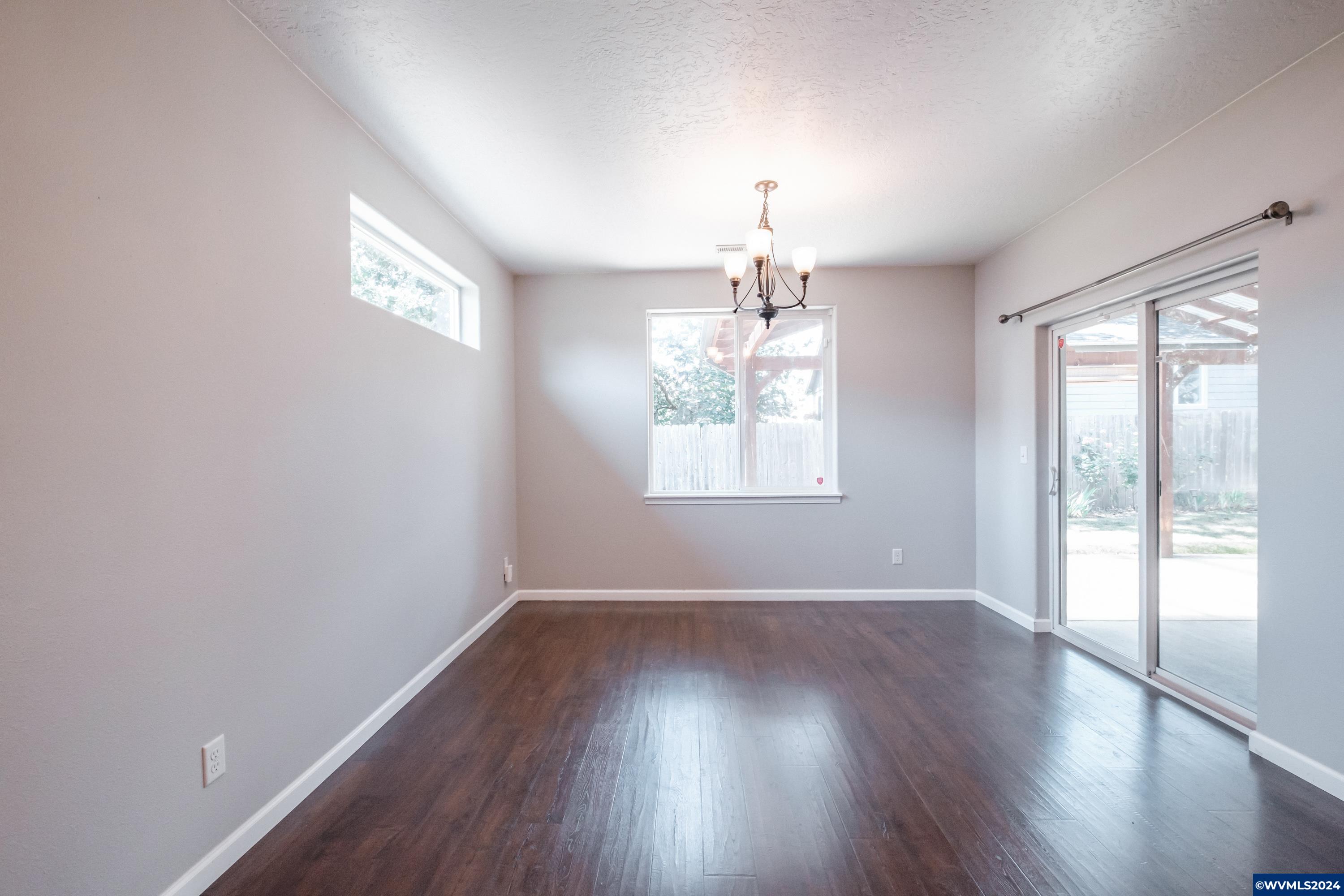2668 Oak Ridge Street Northwest Albany, OR 97321 - Photo 19 of 42 Gallery Image 19