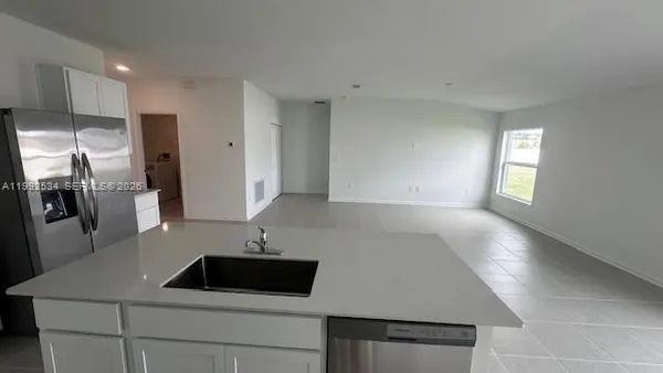 $2,000 | 303 Artemis, Unit ST, Lake Wales, FL 33853
