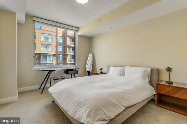 $2,850 | 1020 North Highland Street, Unit 905, Arlington, VA 22201