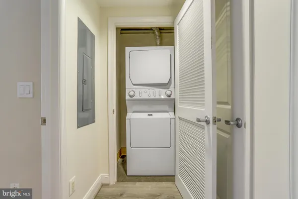 $2,850 | 1020 North Highland Street, Unit 905, Arlington, VA 22201