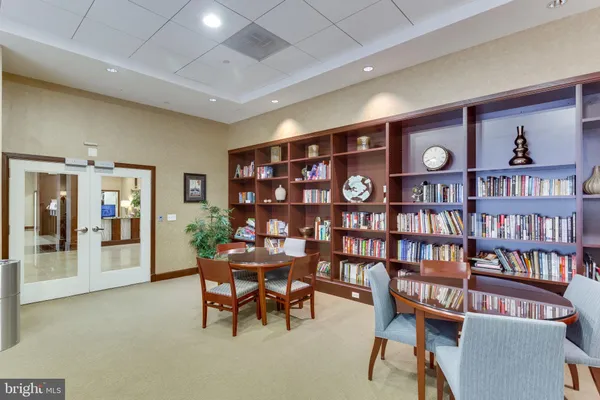 $2,850 | 1020 North Highland Street, Unit 905, Arlington, VA 22201