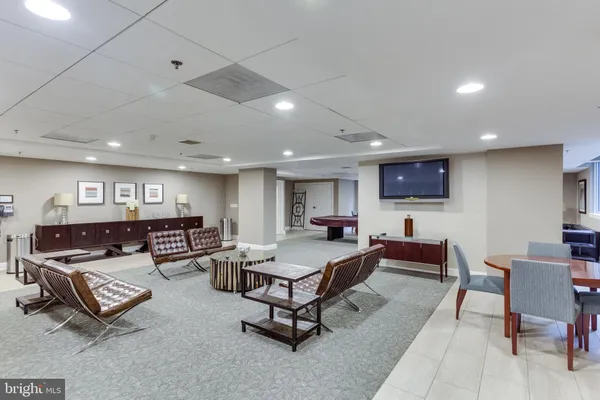 $2,850 | 1020 North Highland Street, Unit 905, Arlington, VA 22201