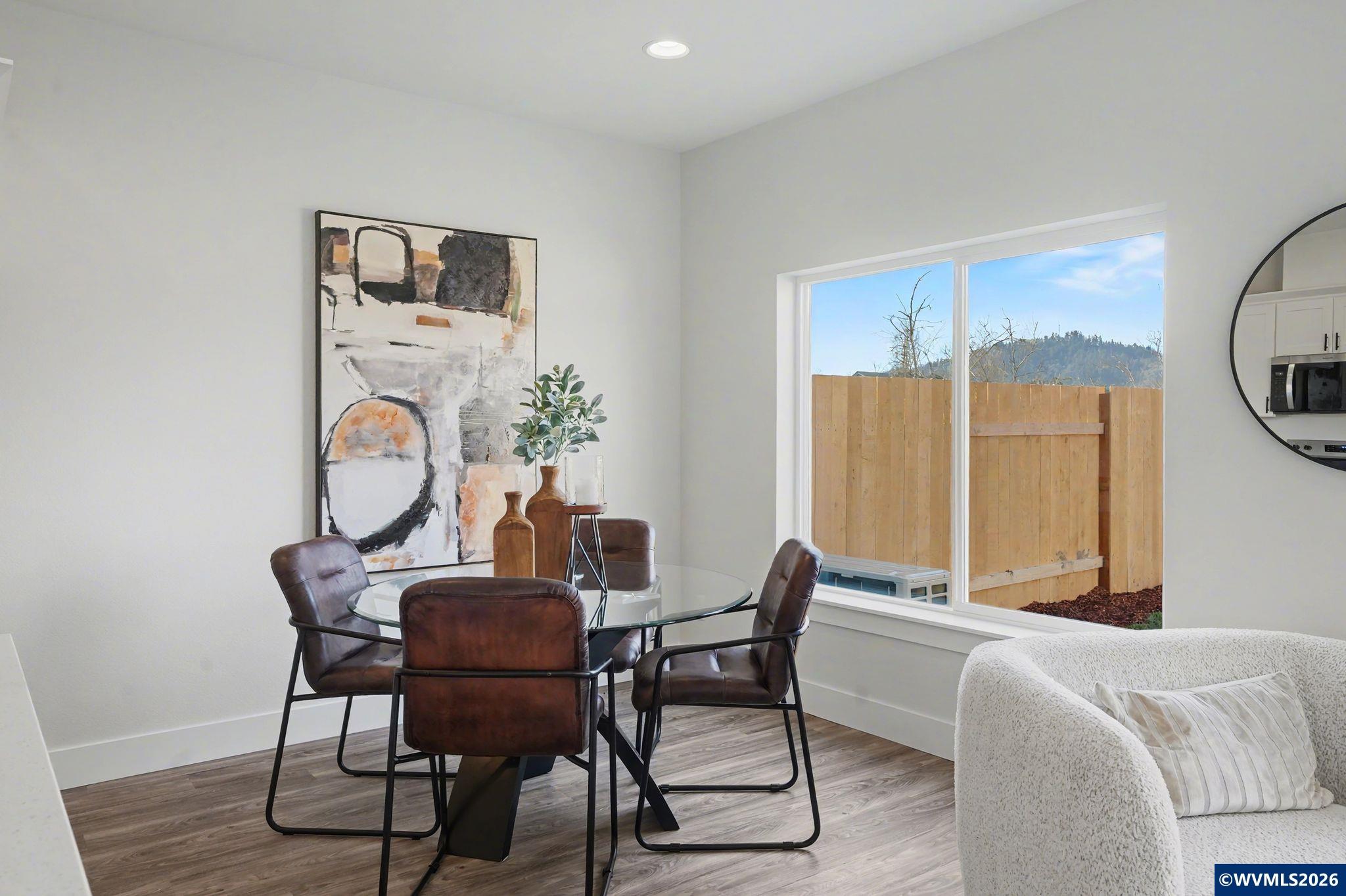2586 Promise Way Lebanon, OR 97355 - Photo 9 of 40 Gallery Image 9