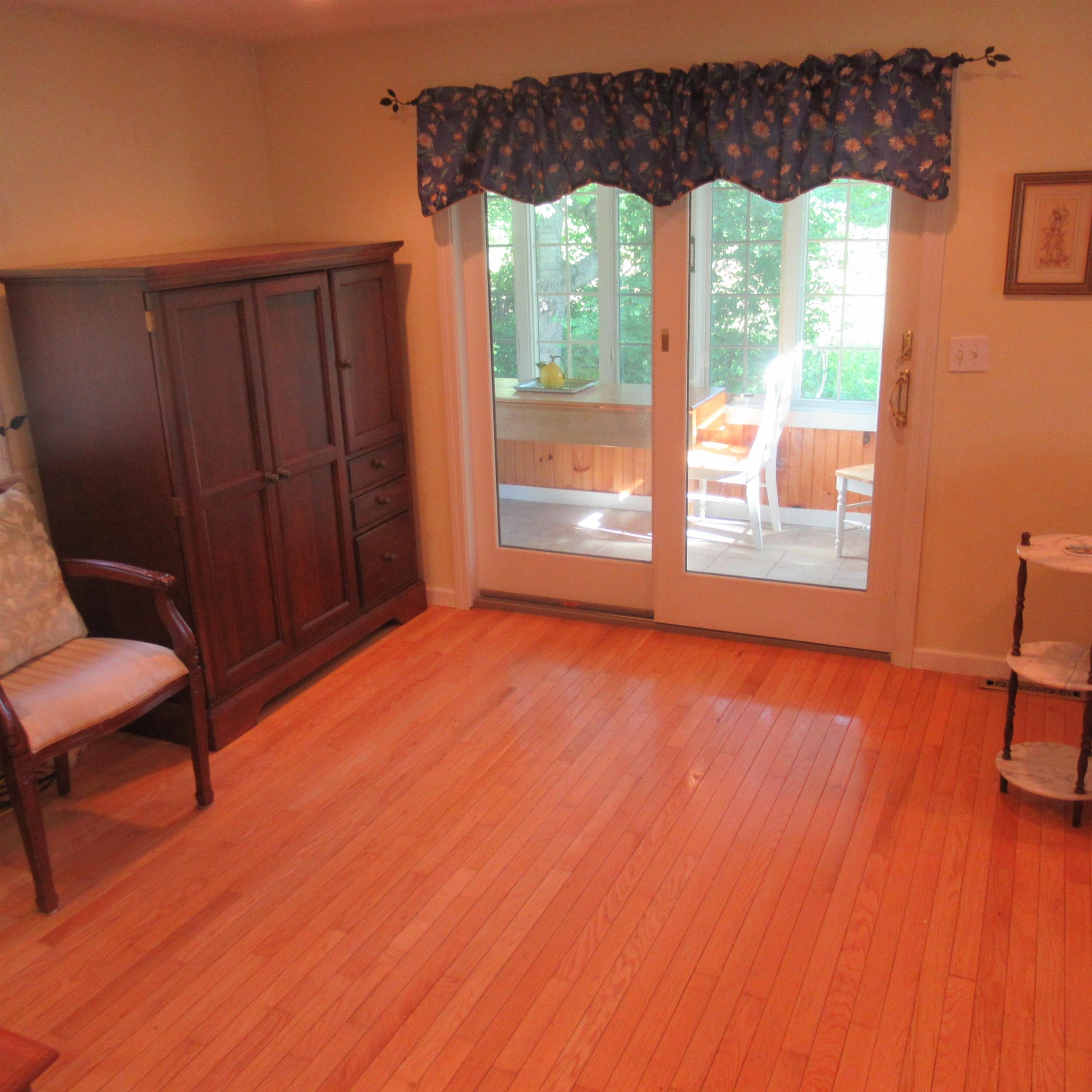 30 Simpson Mill Road Pelham, NH 03076 - Photo 14 of 38