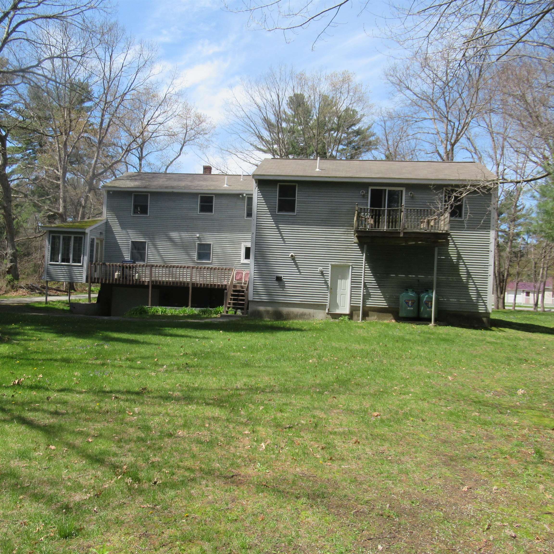 30 Simpson Mill Road Pelham, NH 03076 - Photo 4 of 38