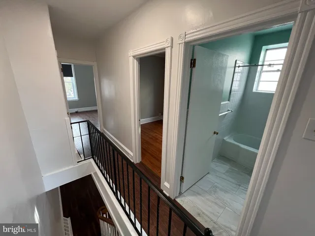 $2,700 | 30 West Abington Avenue, Philadelphia, PA 19118