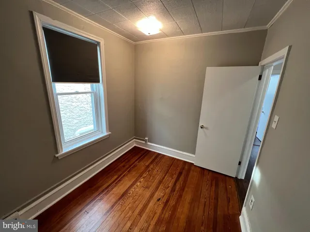 $2,700 | 30 West Abington Avenue, Philadelphia, PA 19118