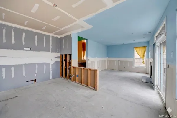 $599,000 | 130 Benefield Boulevard, Peekskill, NY 10566