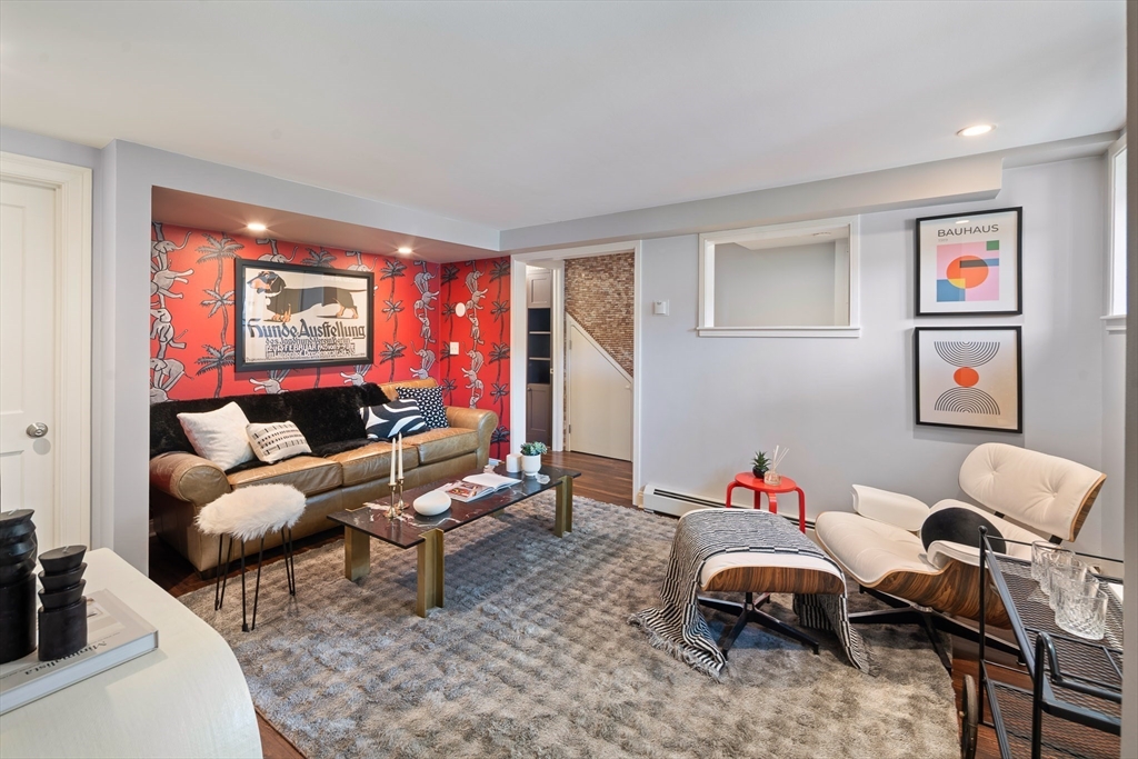 115 Baldwin Street Boston, MA 02129 - Photo 25 of 32