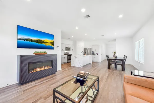 $334,999 | 24222 Sandstone Valley Ln Spring, Spring, TX 77373