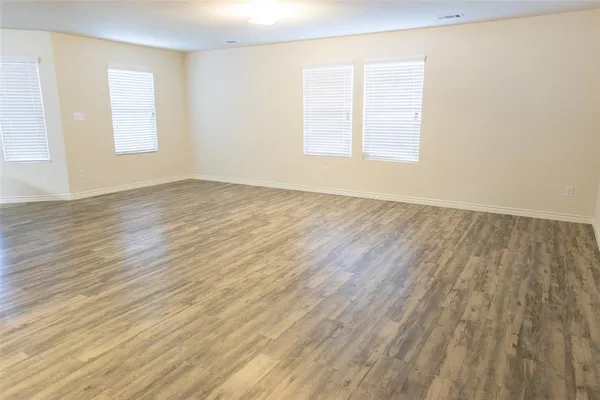 $2,255 | 9913 Chilmark Way, Dallas, TX 75227