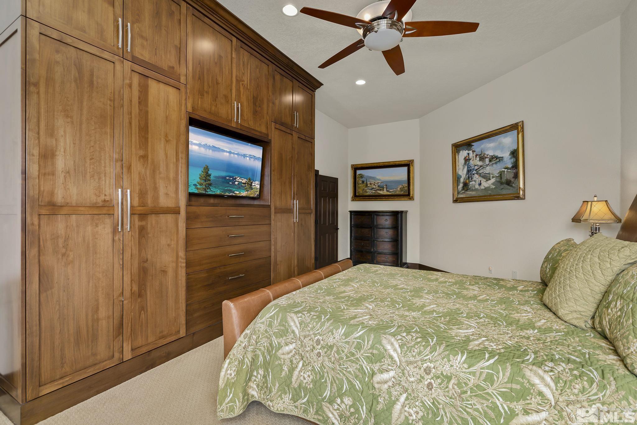 2271 Rainwood Court Reno, NV 89509 - Photo 18 of 36 Photo 19