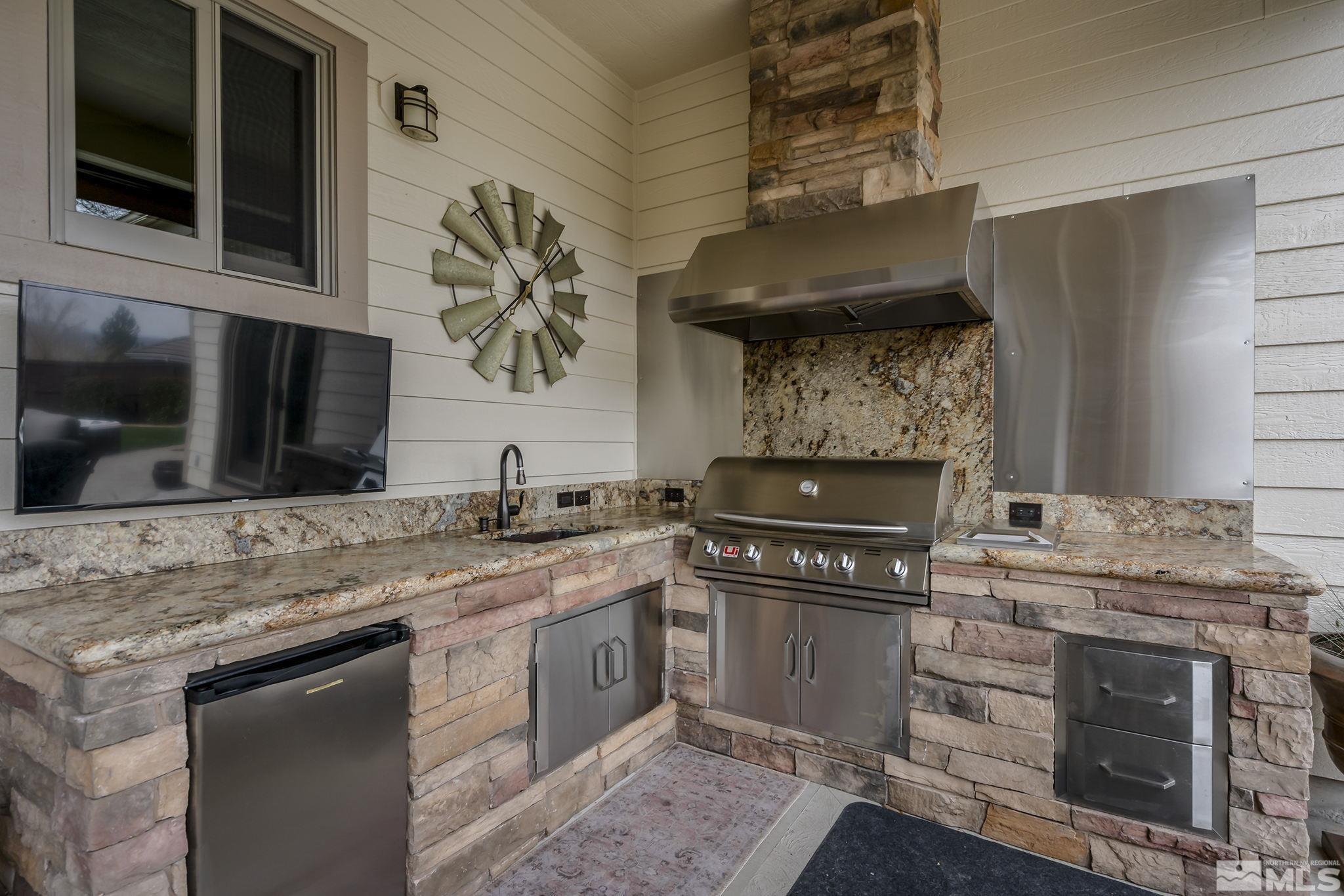 2271 Rainwood Court Reno, NV 89509 - Photo 32 of 36 Photo 33