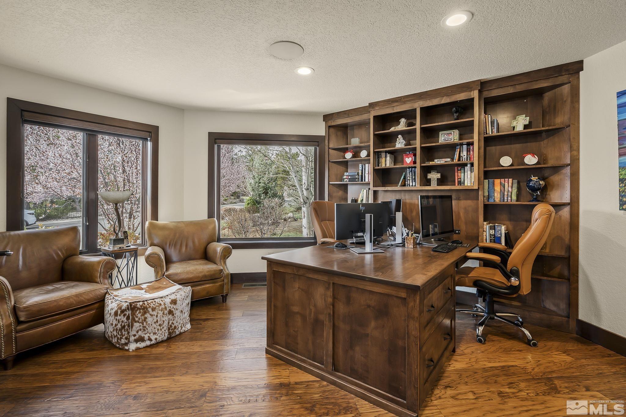 2271 Rainwood Court Reno, NV 89509 - Photo 4 of 36 Photo 4