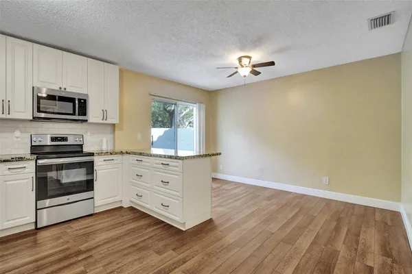 $659,000 | 11567 North Open Court, Cooper City, FL 33026