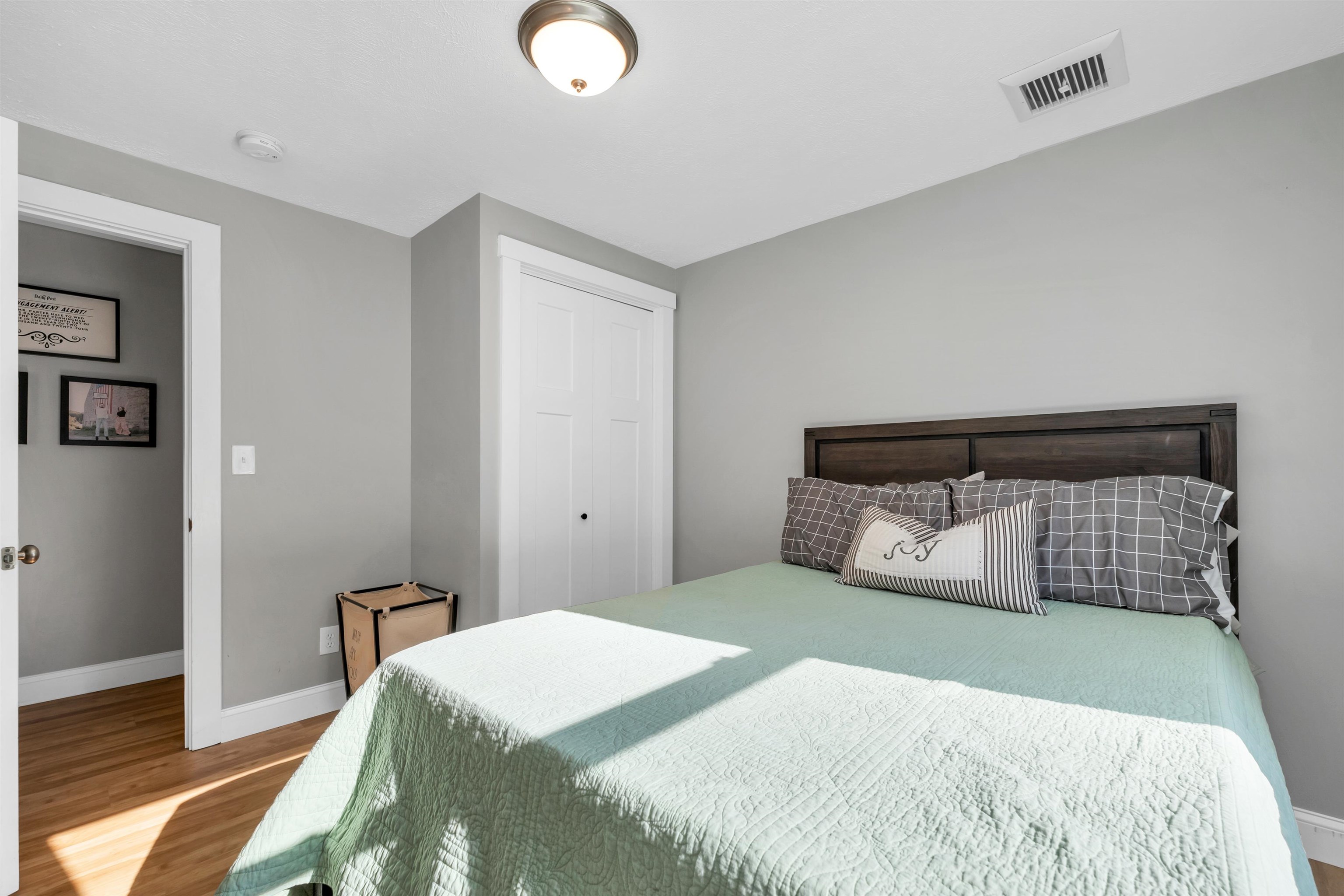 182 Eastern Avenue Rochester, NH 03867 - Photo 17 of 39