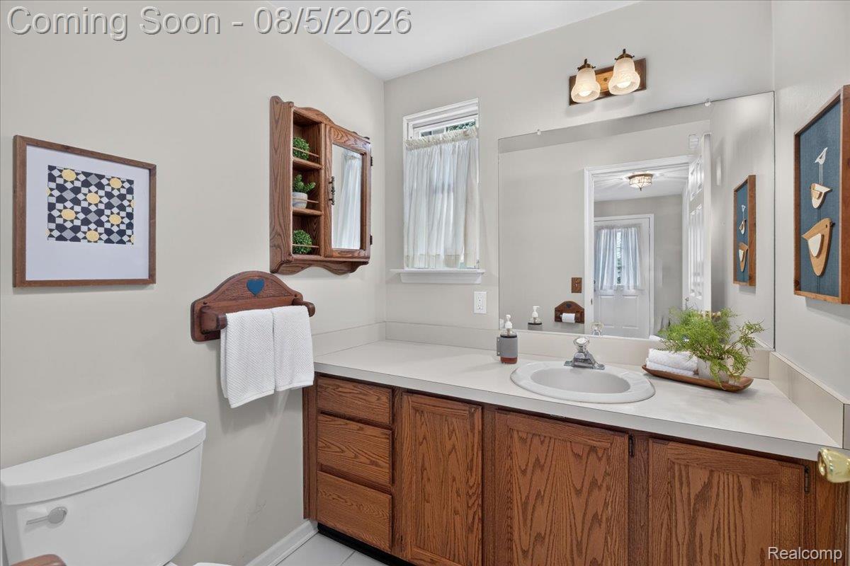149 Ferndale Avenue Rochester, MI 48307 - Photo 25 of 39 05-2026.07.31_ACloutier_FerndaleRoch_029.jpg