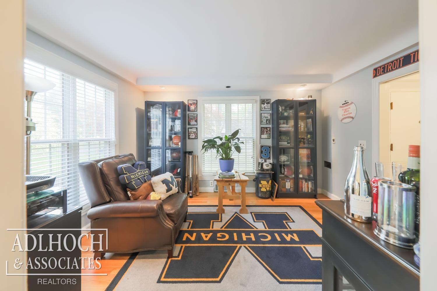 785 Bedford Road Grosse Pointe, MI 48230 - Photo 18 of 42 50220751-3ebe9c18-72fa-4280-9d8e-03291e4883b1.JPG