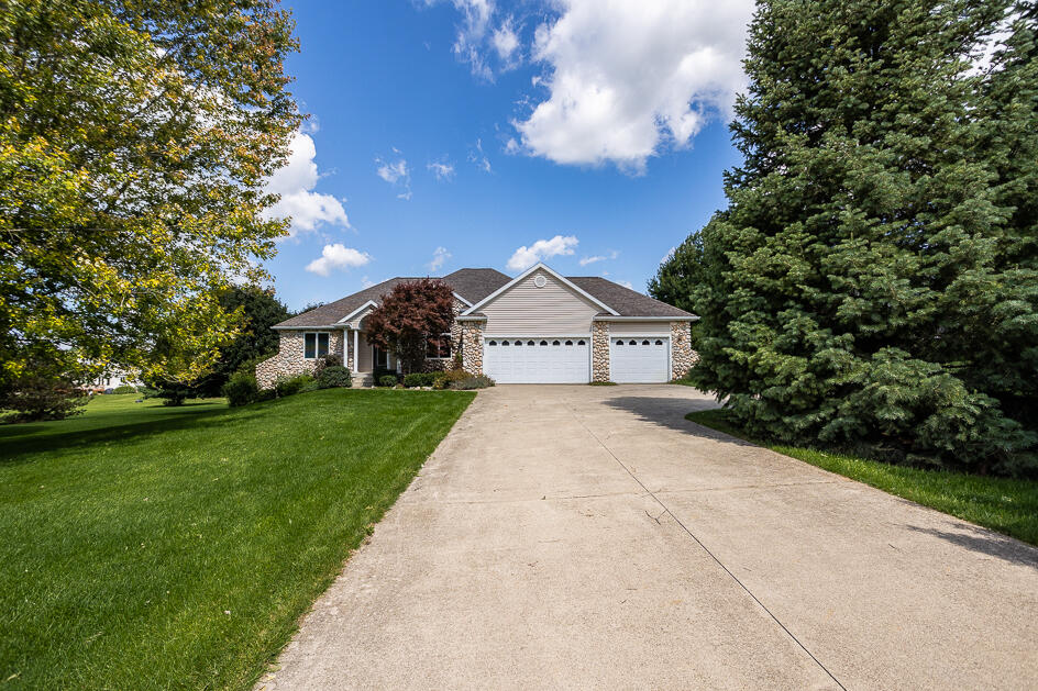10028 Pheasant Crossing Road Jackson, MI 49201 - Photo 1 of 43 0N0A3480