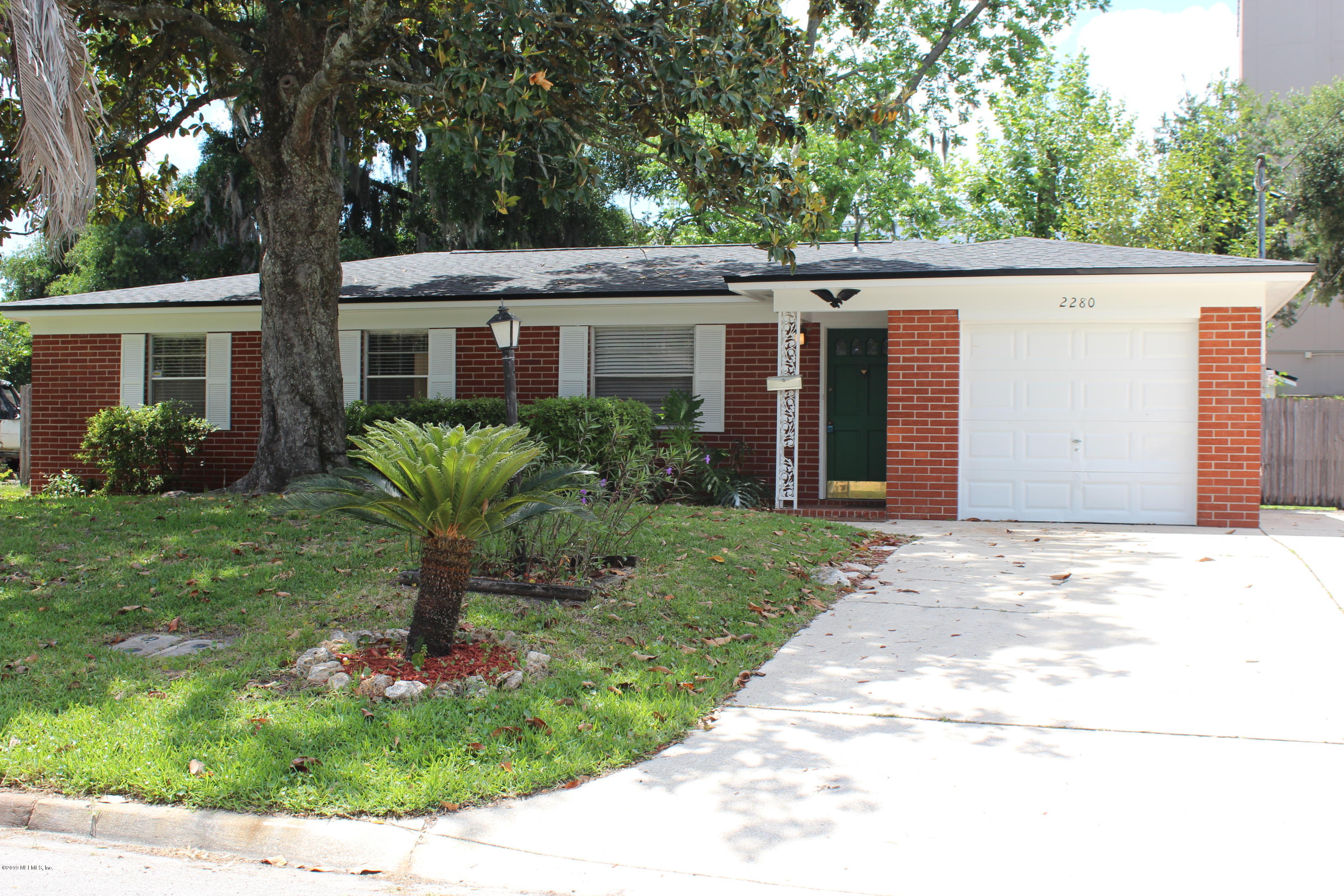 2280 Larchmont Road Jacksonville, FL 32207 - Photo 60 of 62 IMG_4904
