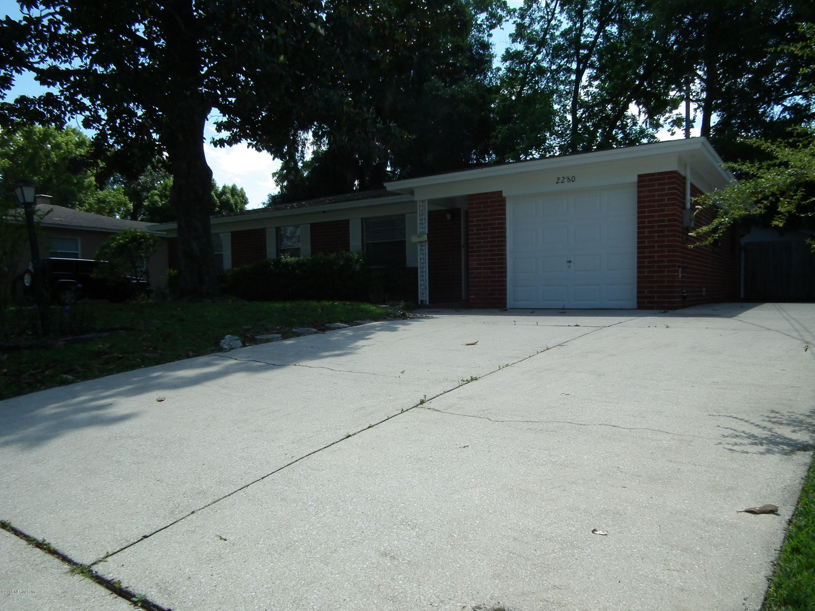 2280 Larchmont Road Jacksonville, FL 32207 - Photo 8 of 62 DSCF3205