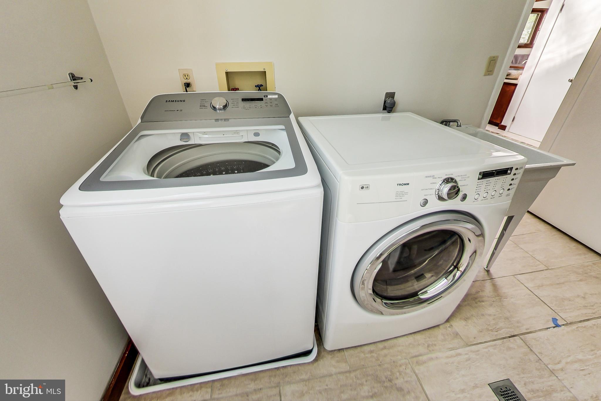 13 Barn Ridge Court Silver Spring, MD 20906 - Photo 34 of 57 Upstairs laundry off the primary bath