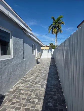 $1,750 | Hialeah, Hialeah, FL 33012