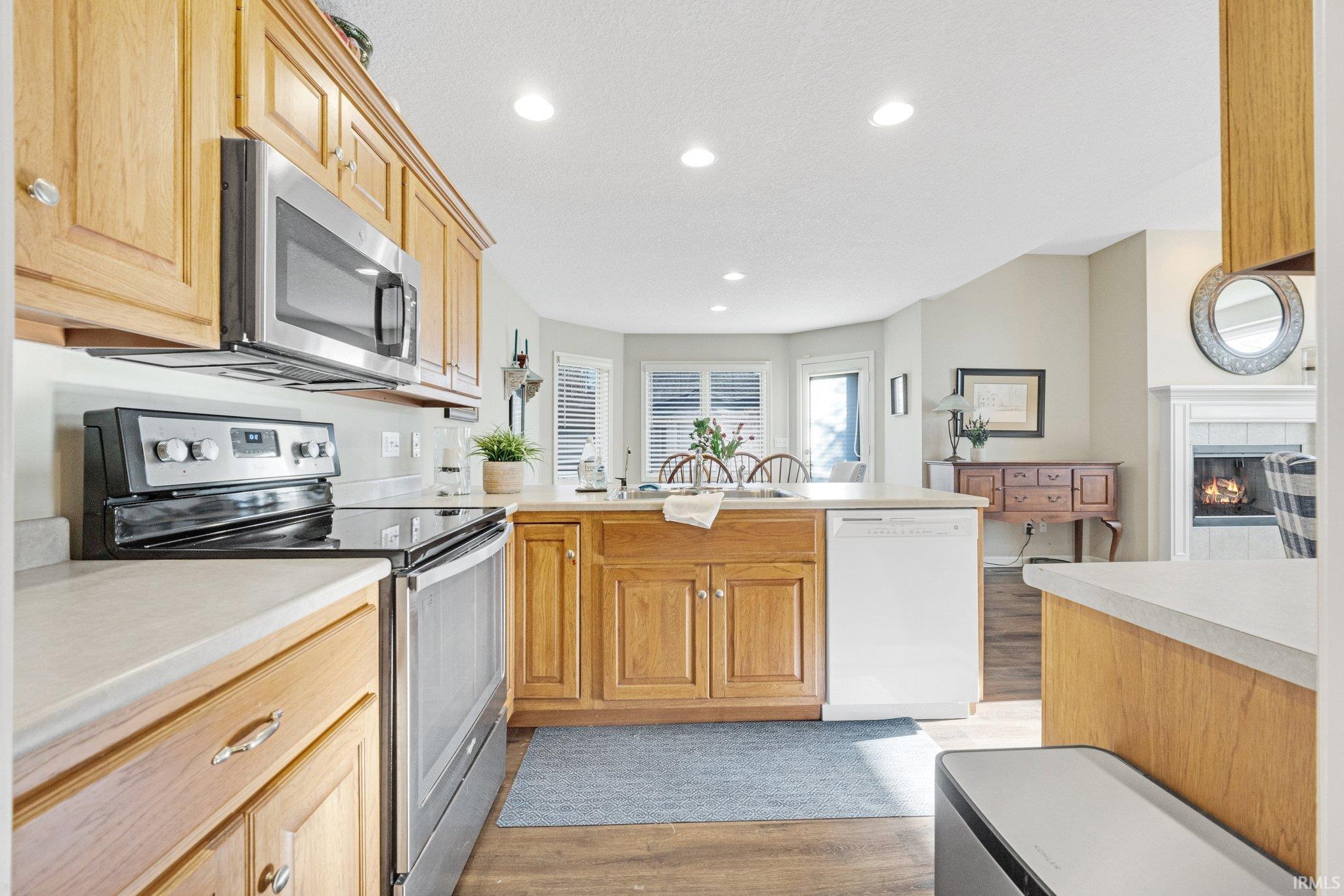 10234 Woodland Ridge West Fort Wayne, IN 46804 - Photo 8 of 20