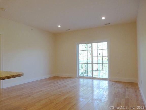 390 Boston Neck Road, Unit 1J Suffield, CT 06078 - Photo 13 of 33