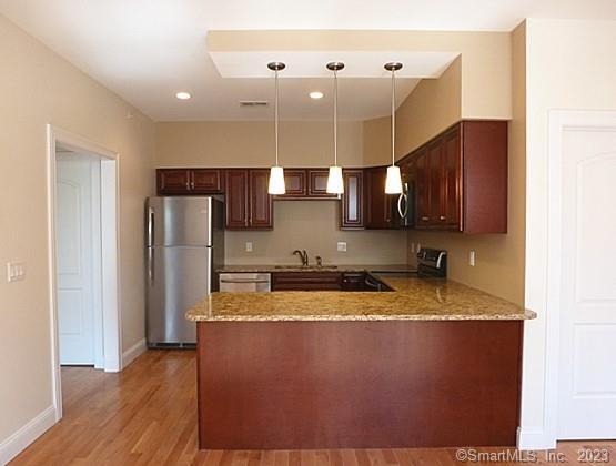 390 Boston Neck Road, Unit 1J Suffield, CT 06078 - Photo 4 of 33