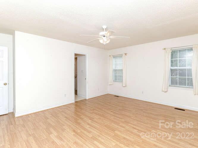 4861 Stevens Mill Road Matthews, NC 28104 - Photo 11 of 15 Gallery Image 11