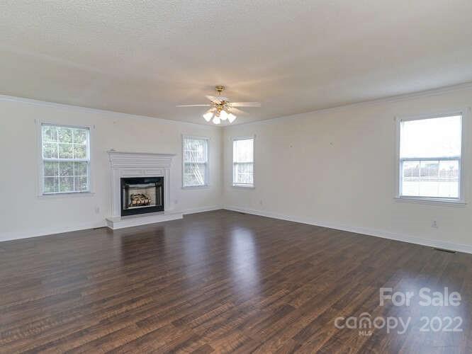 4861 Stevens Mill Road Matthews, NC 28104 - Photo 3 of 15 Gallery Image 3