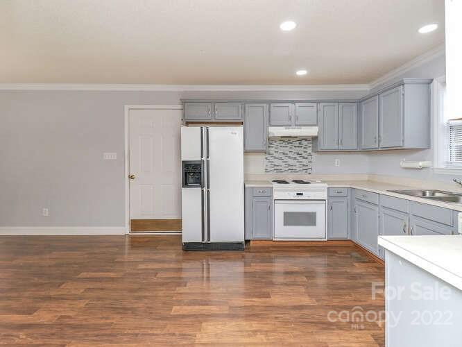 4861 Stevens Mill Road Matthews, NC 28104 - Photo 10 of 15 Gallery Image 10