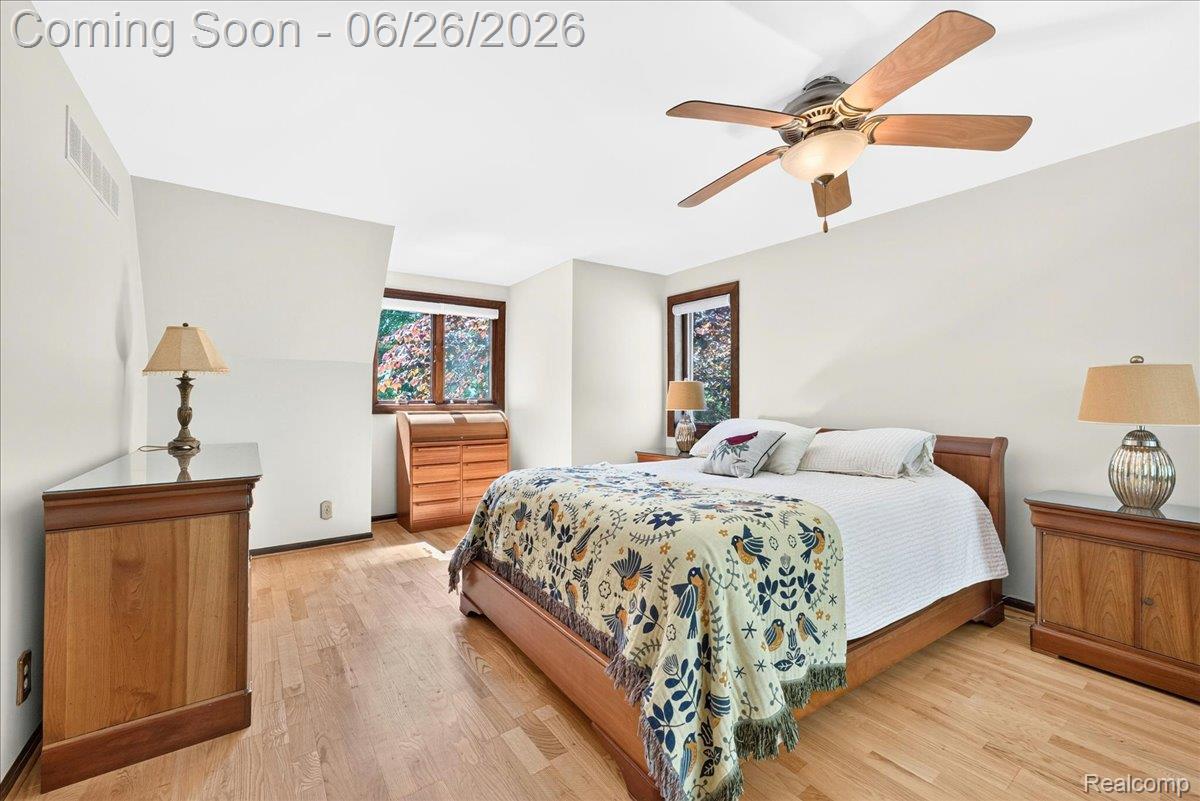 29498 East River Road Grosse Ile, MI 48138 - Photo 39 of 66 Bedroom #4 ~ Primary Suite