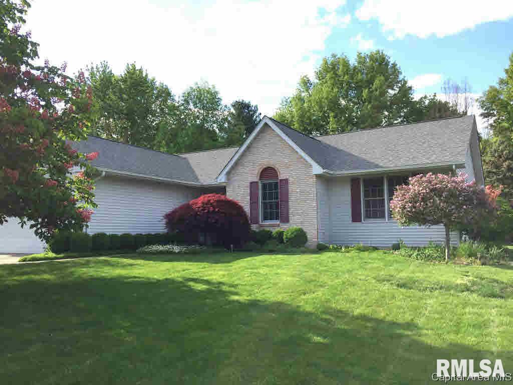 1505 James Street Springfield, IL 62703 - Photo 1 of 36