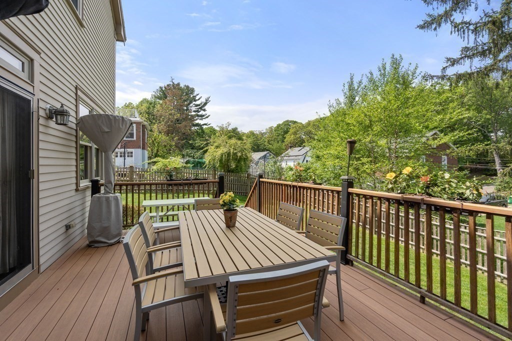 15 Fredana Road Newton, MA 02468 - Photo 23 of 25