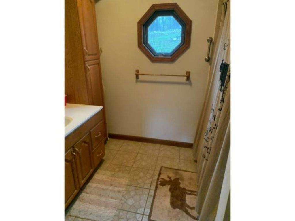 773 McClane Farm Road Washington, PA 15301 - Photo 10 of 12 a bathroom with a sink and a mirror