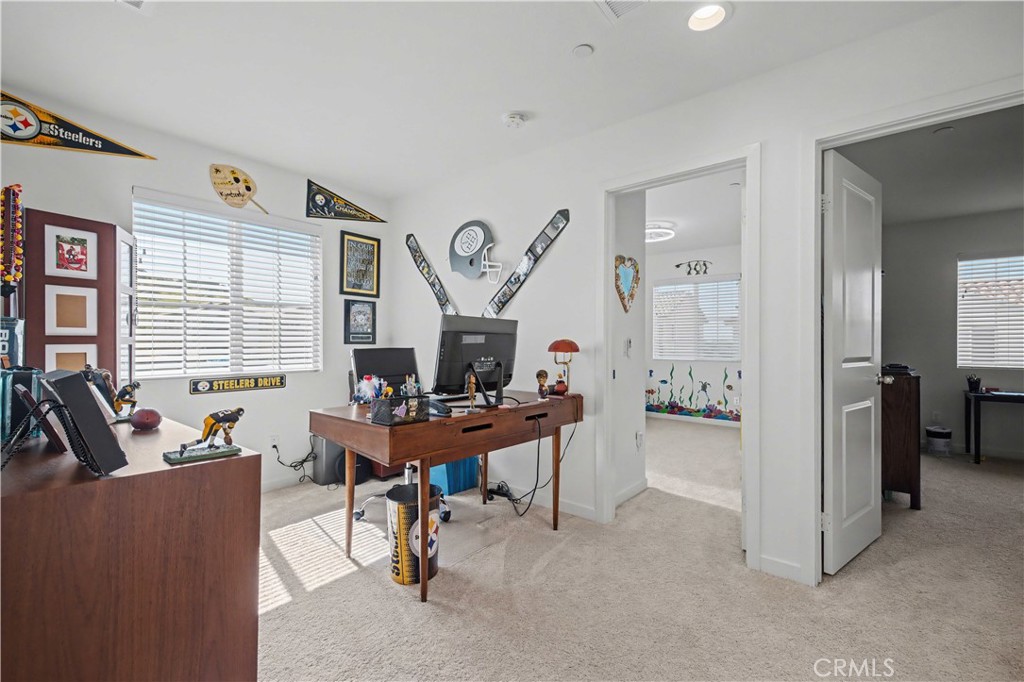 12844 Sovite Way Moreno Valley, CA 92555 - Photo 18 of 37