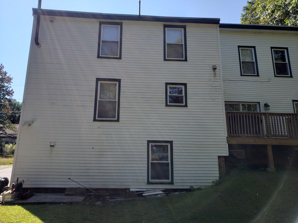 33 Prospect Street Templeton, MA 01436 - Photo 21 of 31