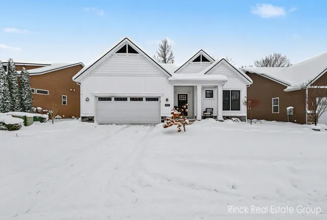 $615,000 | 3076 Brayridge Drive, Jenison, MI 49428
