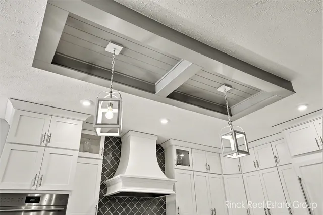 $615,000 | 3076 Brayridge Drive, Jenison, MI 49428