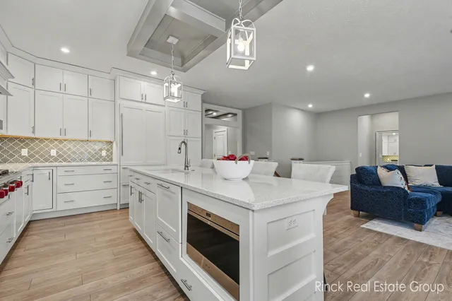 $615,000 | 3076 Brayridge Drive, Jenison, MI 49428