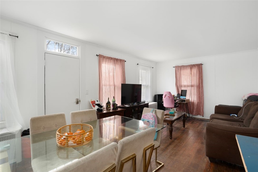 49 Oak Street Cranston, RI 02910 - Photo 26 of 33