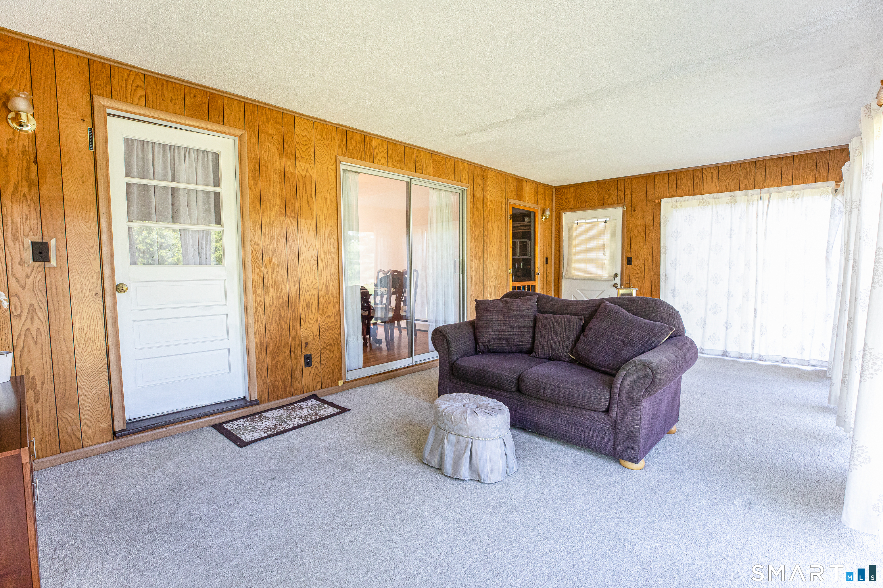 17 School House Road Newington, CT 06111 - Photo 15 of 25