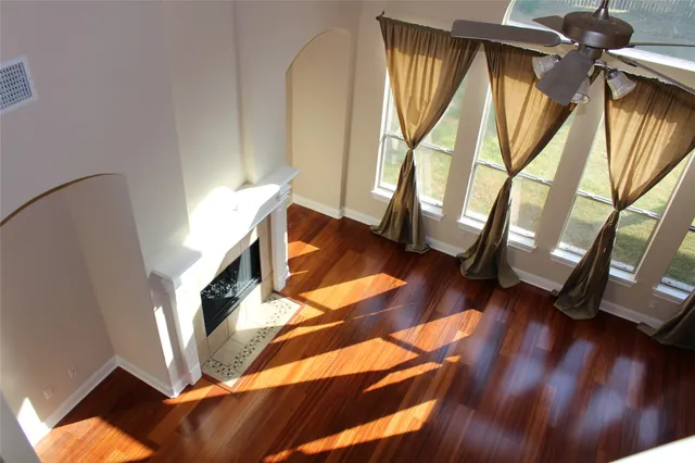 $4,250 | 7617 Menler Drive, Austin, TX 78735