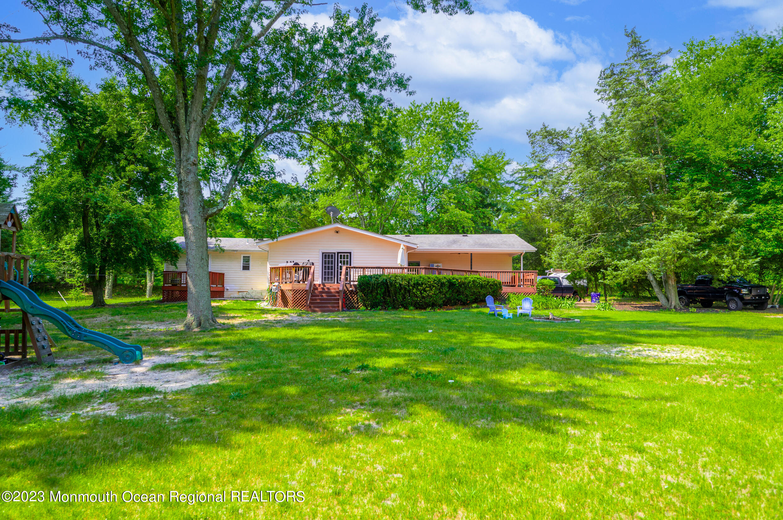 275 Chandler Road Jackson, NJ 08527 - Photo 5 of 57 46Back 8