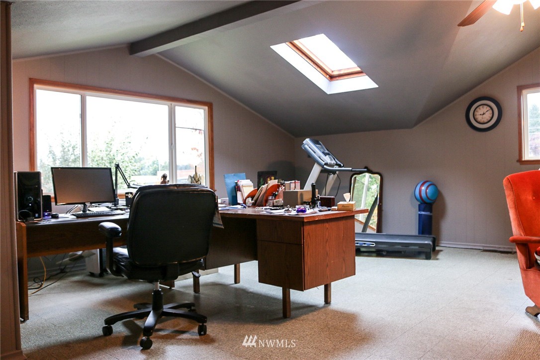 4002 Robin Road West University Place, WA 98466 - Photo 20 of 25 Gallery Image 20