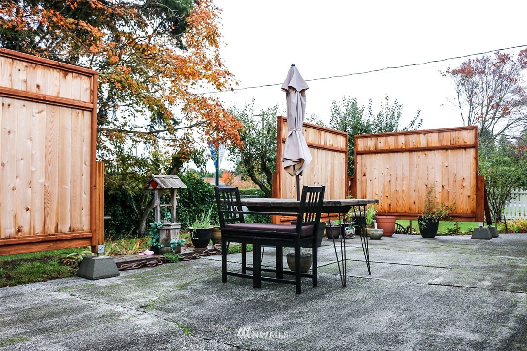 4002 Robin Road West University Place, WA 98466 - Photo 4 of 25 Gallery Image 4